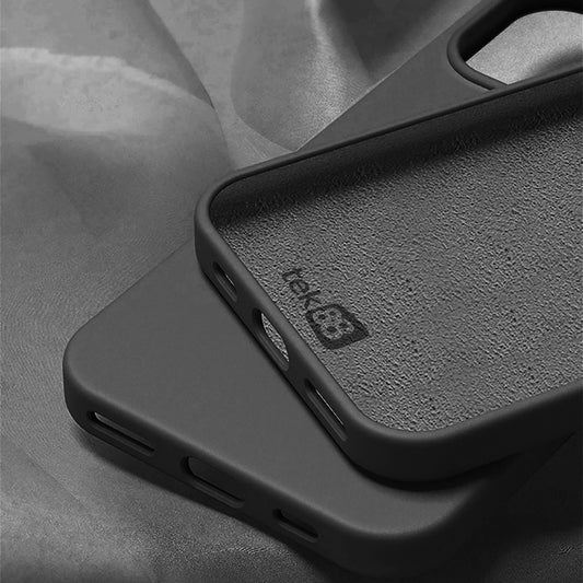 Tek88 Silicone Case iPhone 13 (Black)